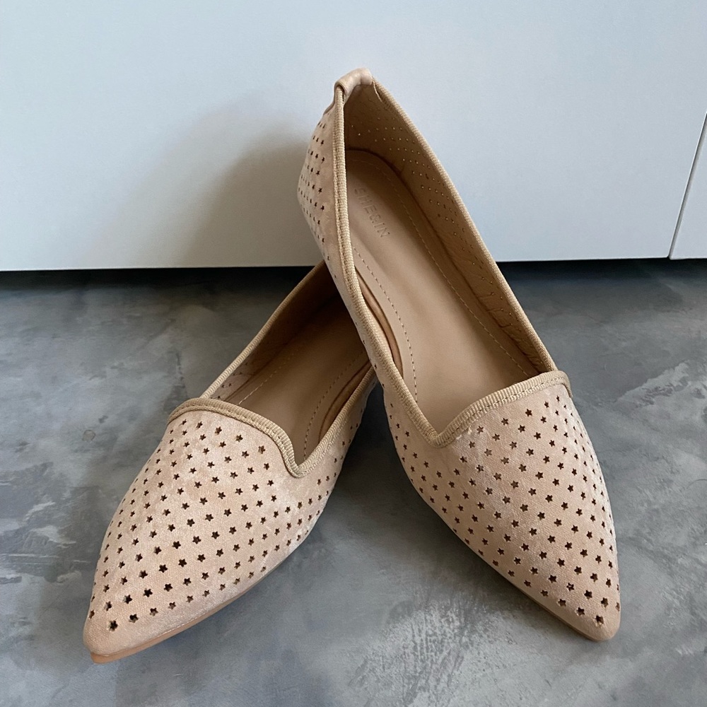 SOLD 🤍SHEIN Flats! NWOT